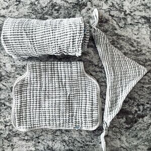 Little Unicorn Bundle Grey & White Striped Pattern